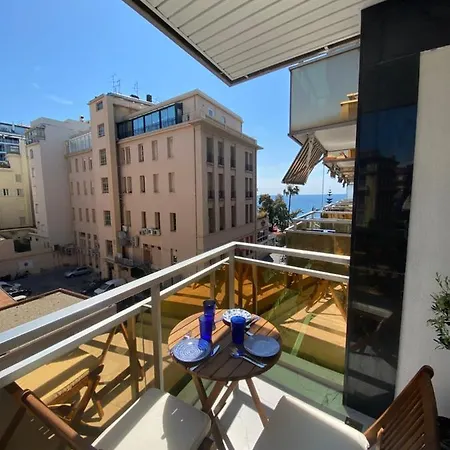 Le Royal, Spacious Seaside Rooftop And Pool *