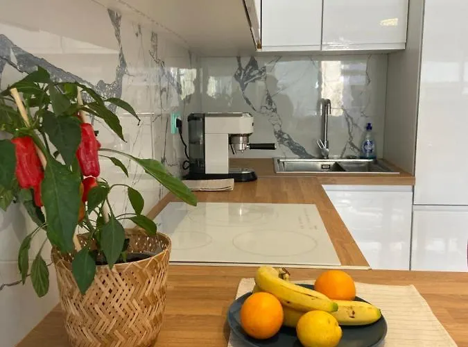 Apartamento Le Royal, Spacious Seaside Rooftop And Pool *